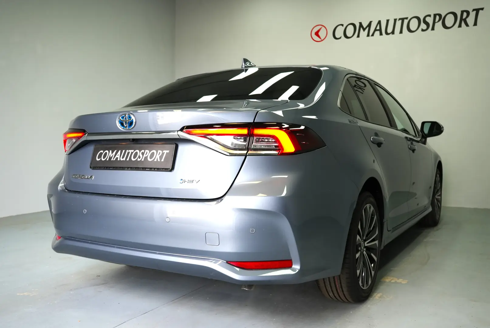 TOYOTA COROLLA HYBRID AT DYNAMIC