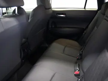 TOYOTA COROLLA CROSS HYBRID DYNAMIC 4X4