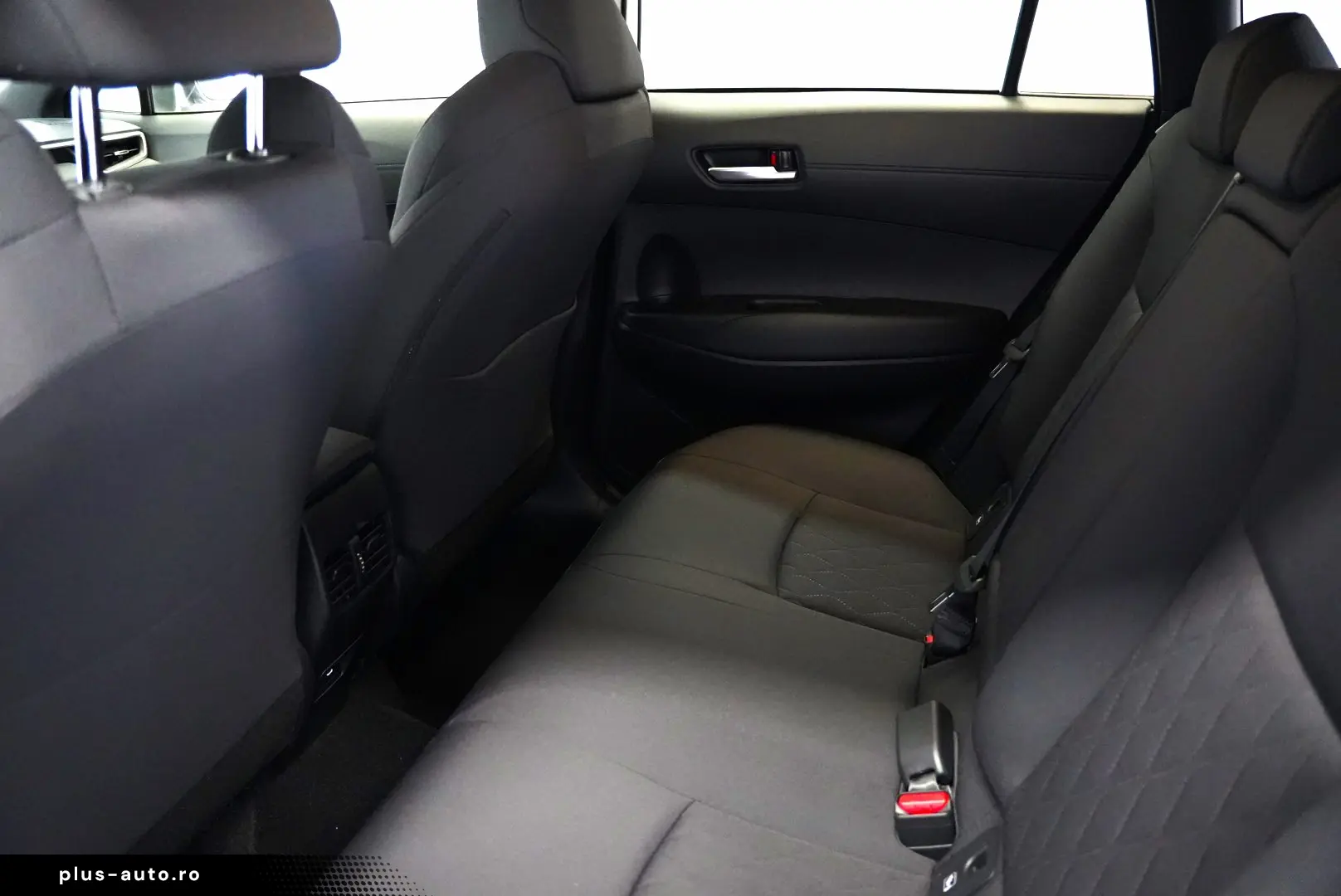 TOYOTA COROLLA CROSS HYBRID DYNAMIC 4X4