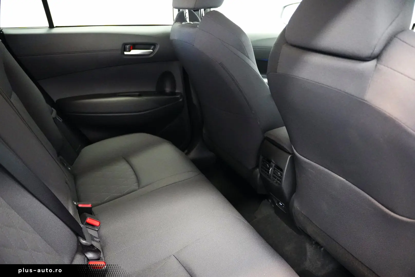 TOYOTA COROLLA CROSS HYBRID DYNAMIC 4X4