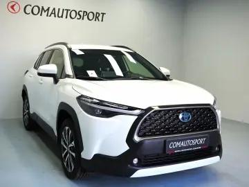 TOYOTA COROLLA CROSS HYBRID DYNAMIC 4X4