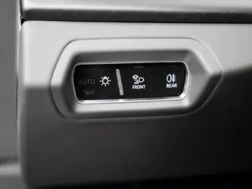 Urus 23*B&O *1.Hand* *ACC