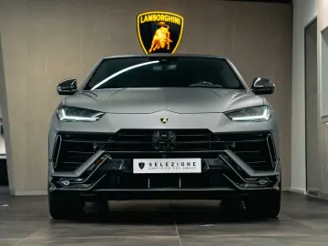 Urus S MY23 I exterior & interior Full Carbon