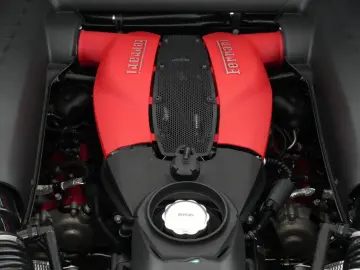 F8 Tributo FULL-CARBON