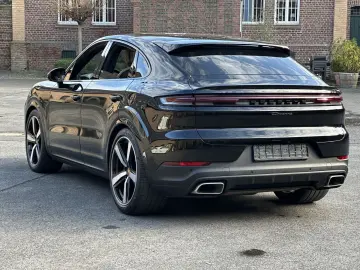 Cayenne E-Hybrid  Coupe 22 EXCLUSIVE*PDCC*HD MAT