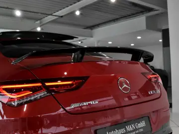 Mercedes-Benz CLA 35 AMG 4MATIC