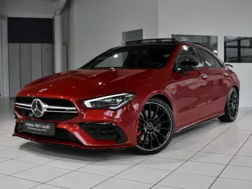 Mercedes-Benz CLA 35 AMG 4MATIC