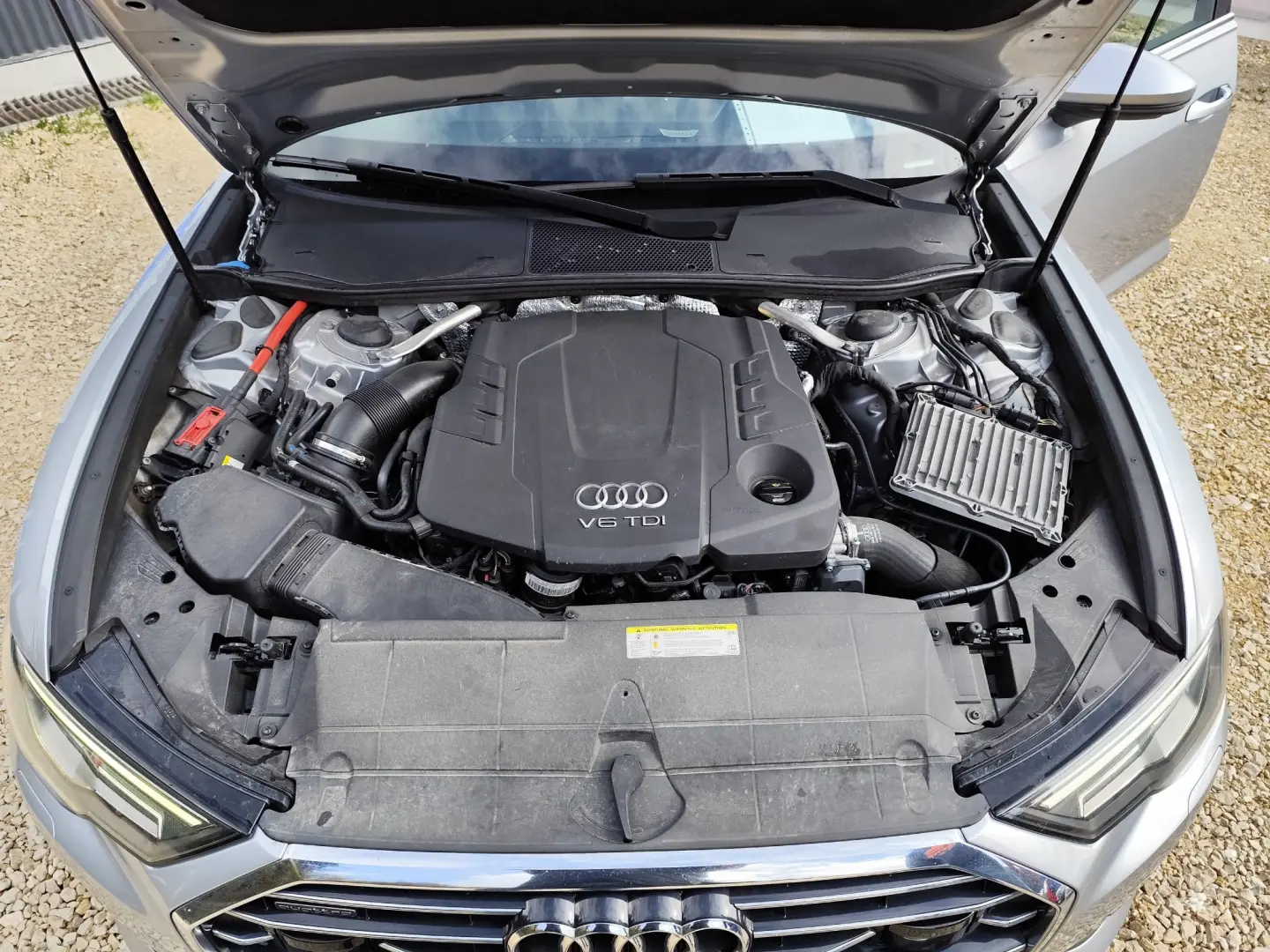 AUDI A6 3.0 tdi Mild-Hybrid  Quattro