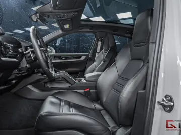 Porsche Cayenne Coupe e-Hybrid