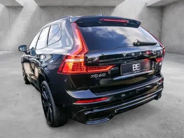 XC60 2.0 Plus Dark Recharge Plug-In Hybrid AWD