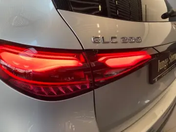 GLC 200 4M AMG+PANO+AHK+KAMERA