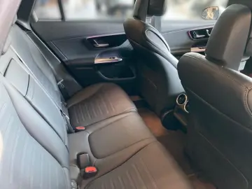 GLC 200 4M AMG+PANO+AHK+KAMERA