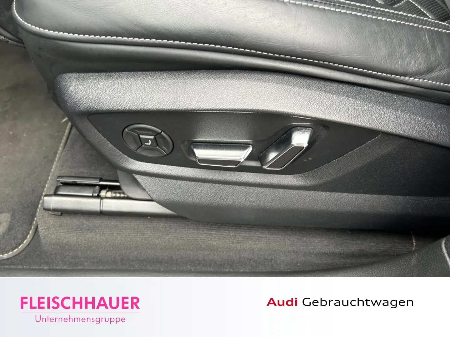Q8 competition plus 3.0 50 TDI quattro+PANORAMA+