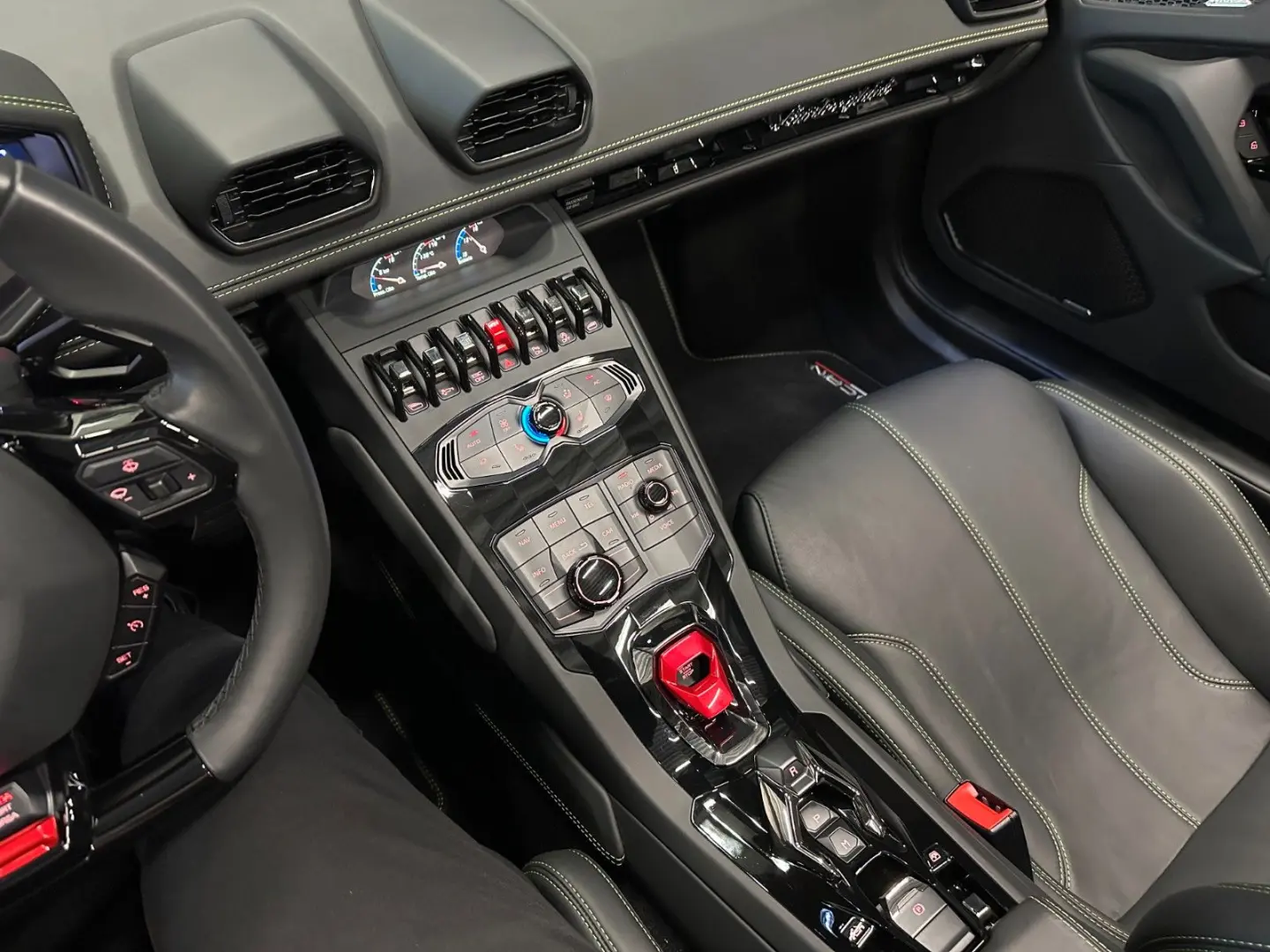 Huracán Spyder*20Zoll*KERAMIK*LIFT*KAMERA*1.HAND