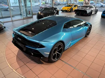 Huracán EVO