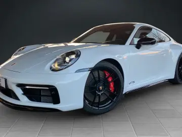 Porsche 992 911 Carrera 4 GTS COUPE