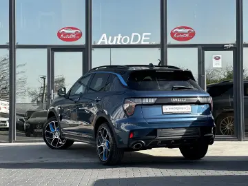 LYNK&CO 01 PHEV