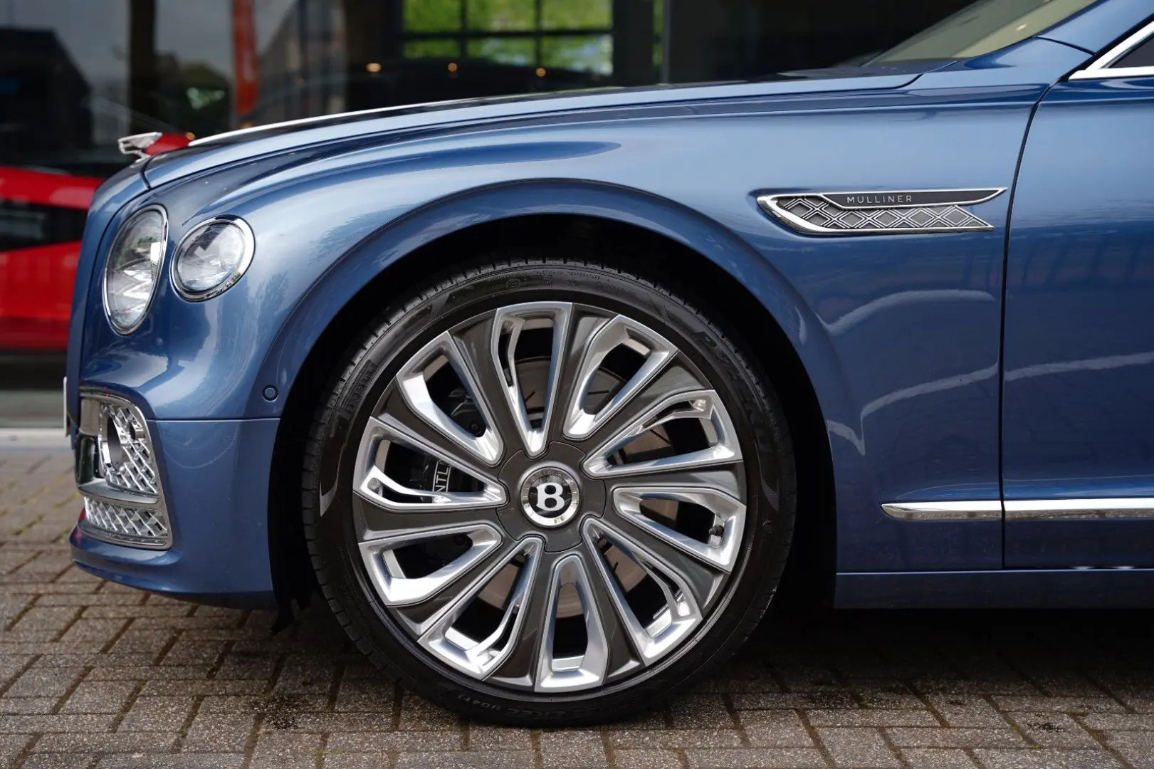 Flying Spur Hybrid Blue Crystal