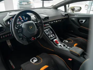 Huracán EVO 640-4