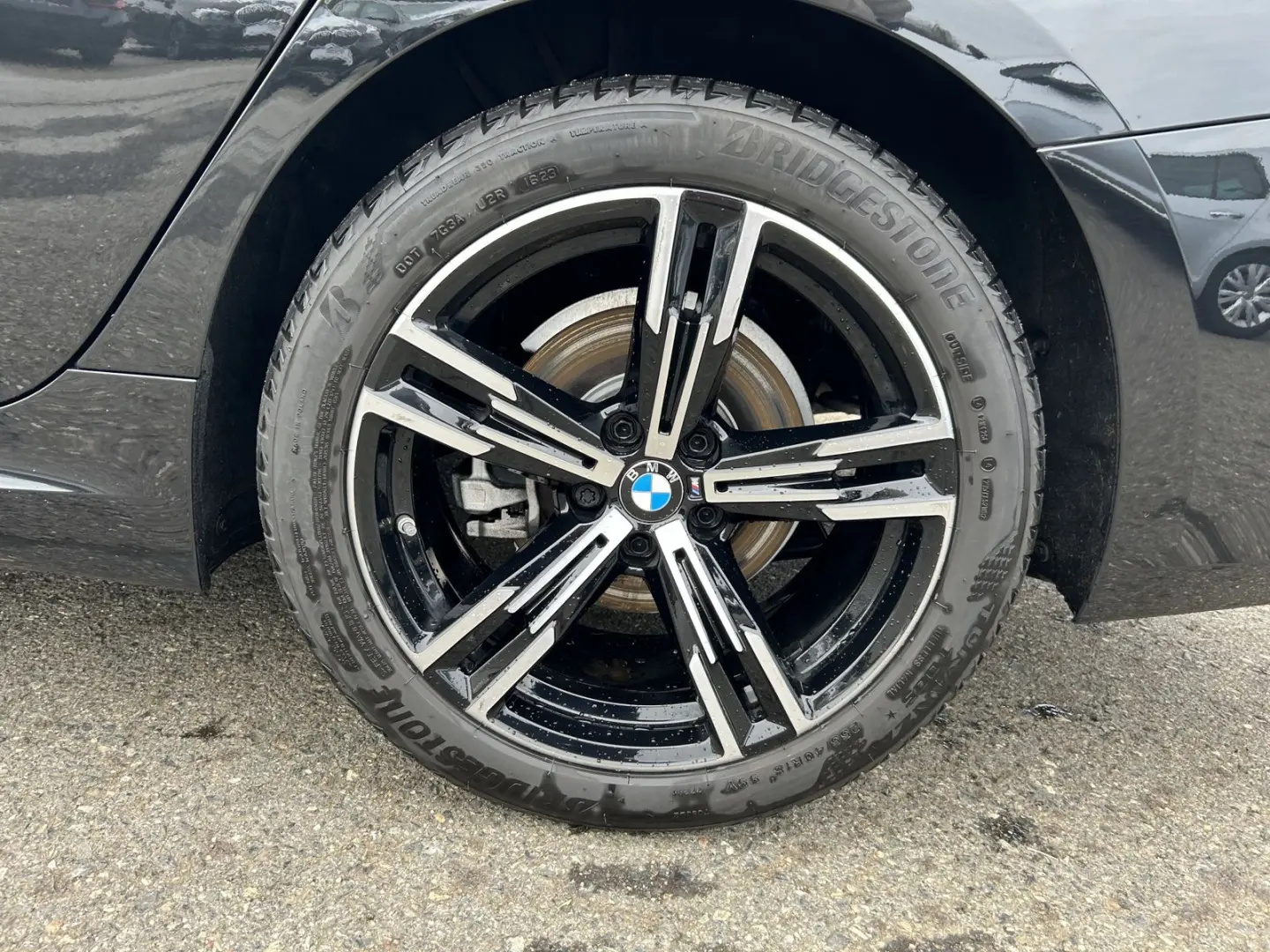 320d xDrive Limousine M Sportpaket HiFi DAB LED