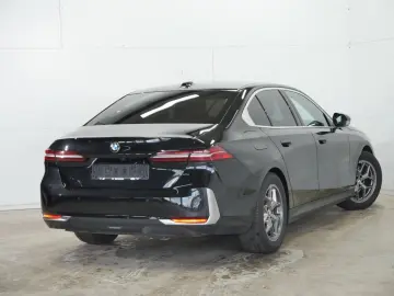 520d xDrive Lim. ACC HuD B&W Standhz 360°Sitzbel