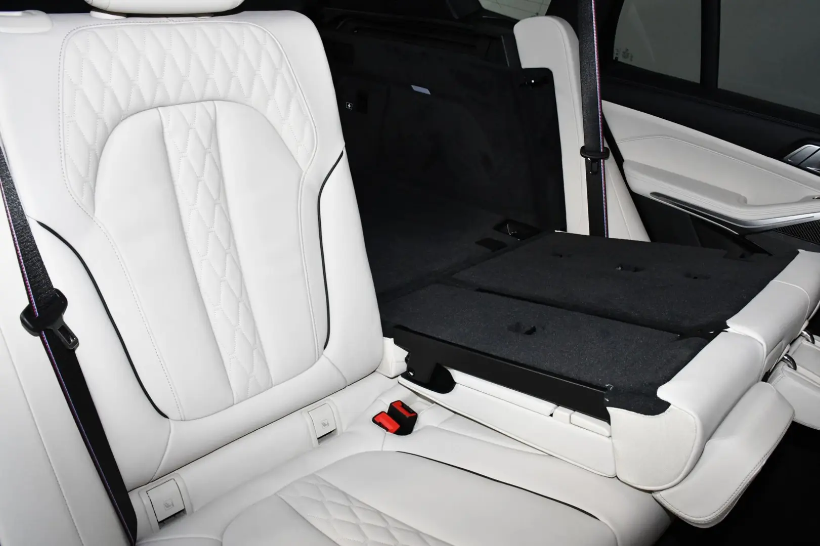 X5 xDrive30d M Sport Pro AHK Sitzlüft. 21