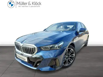 520d xDrive Limousine M Sportpaket HK HiFi DAB