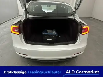 Model 3 Langstreckenbatt. Allradantrieb Dual Mot