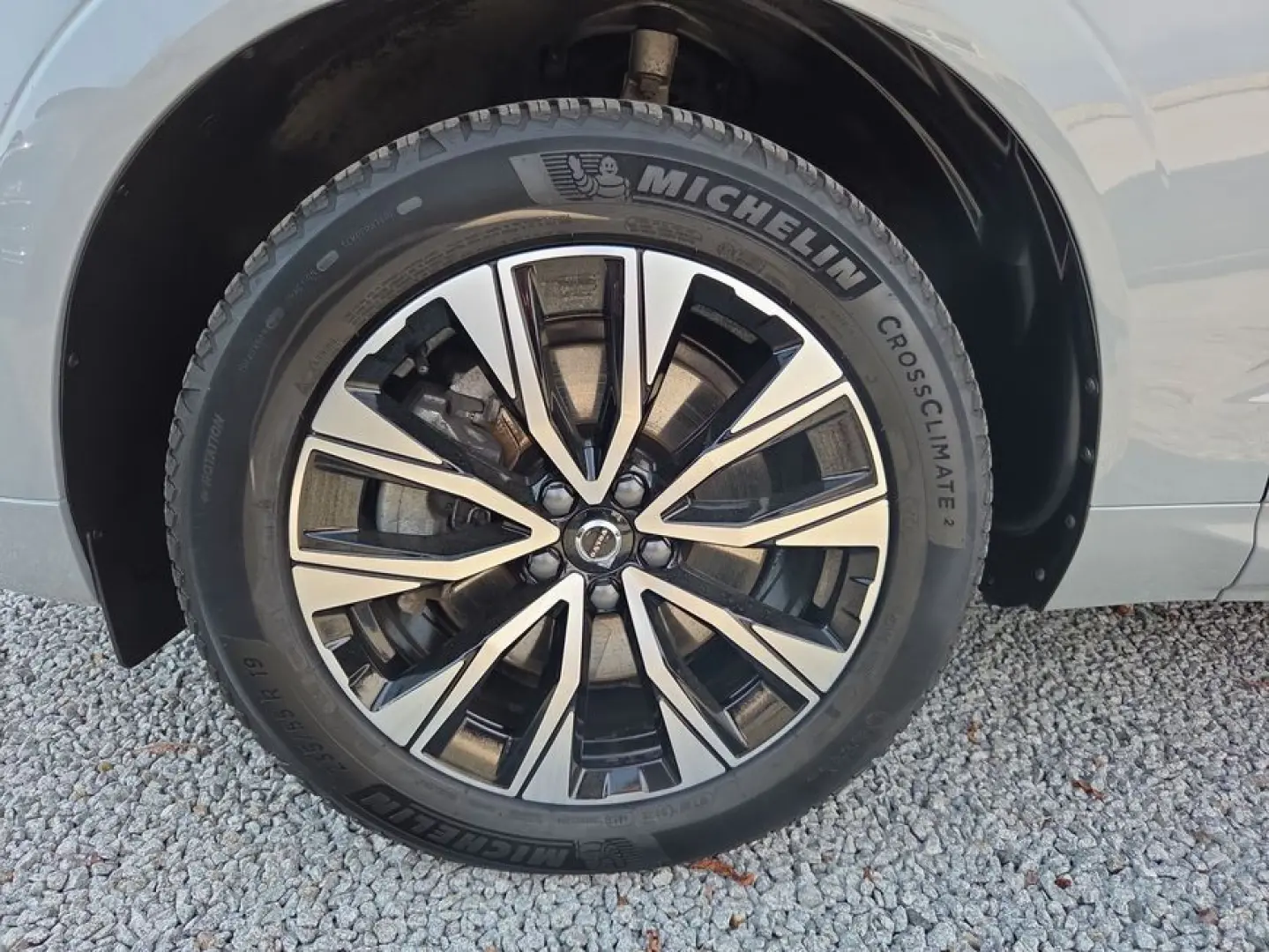 XC60 B4 D AWD Plus Dark