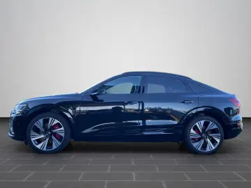 Q8 Sportback e-tron S line 55 quattro MATRIX B&O