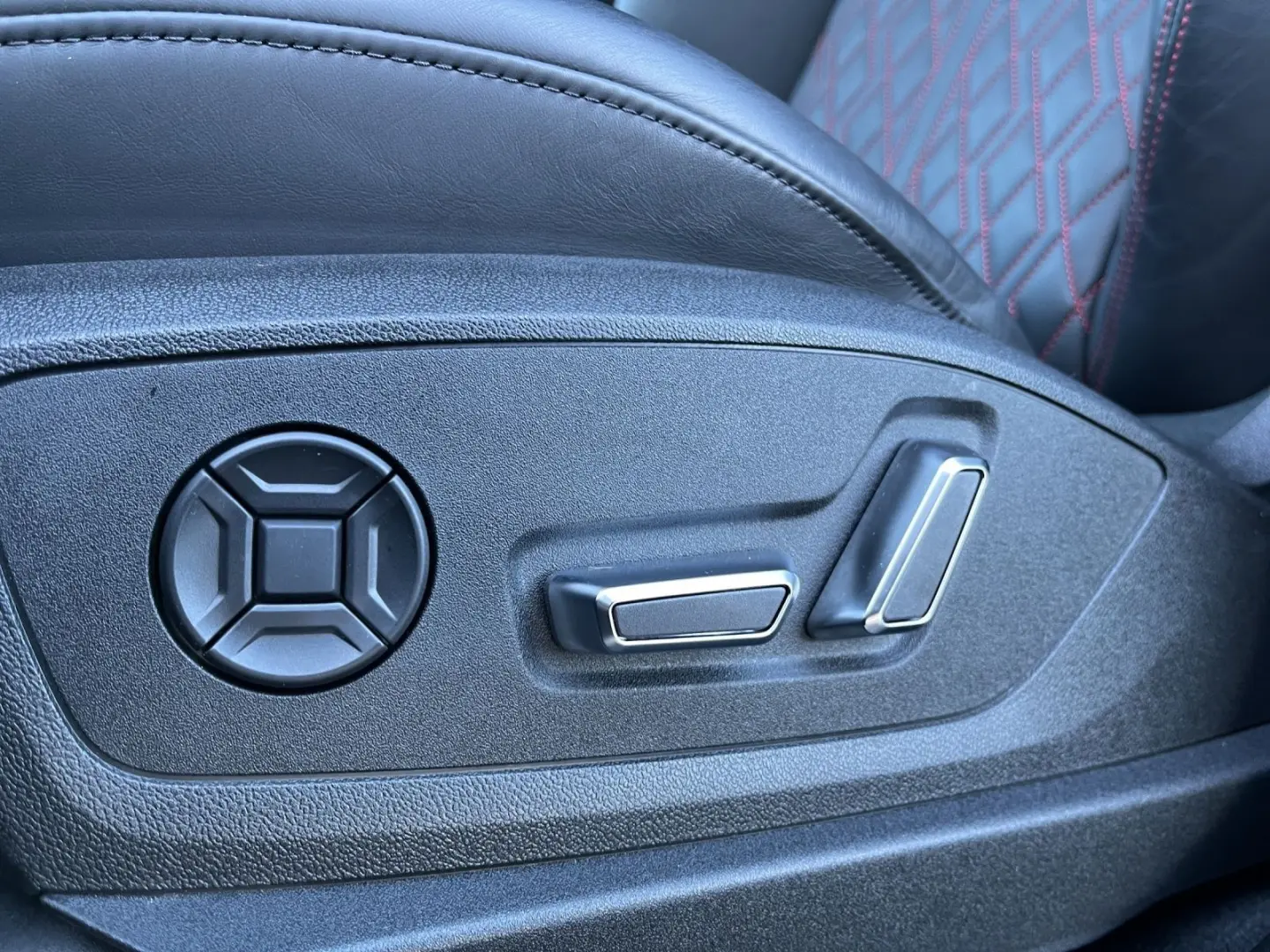 Q8 Sportback e-tron S line 55 quattro MATRIX B&O
