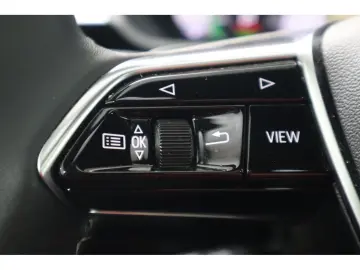 Q8 Sportback 55 quattro e-tron advanced*Pano*Mat
