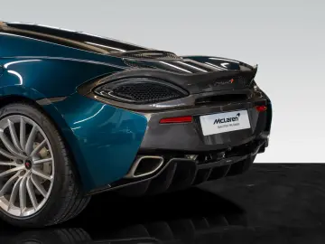 McLaren 570GT