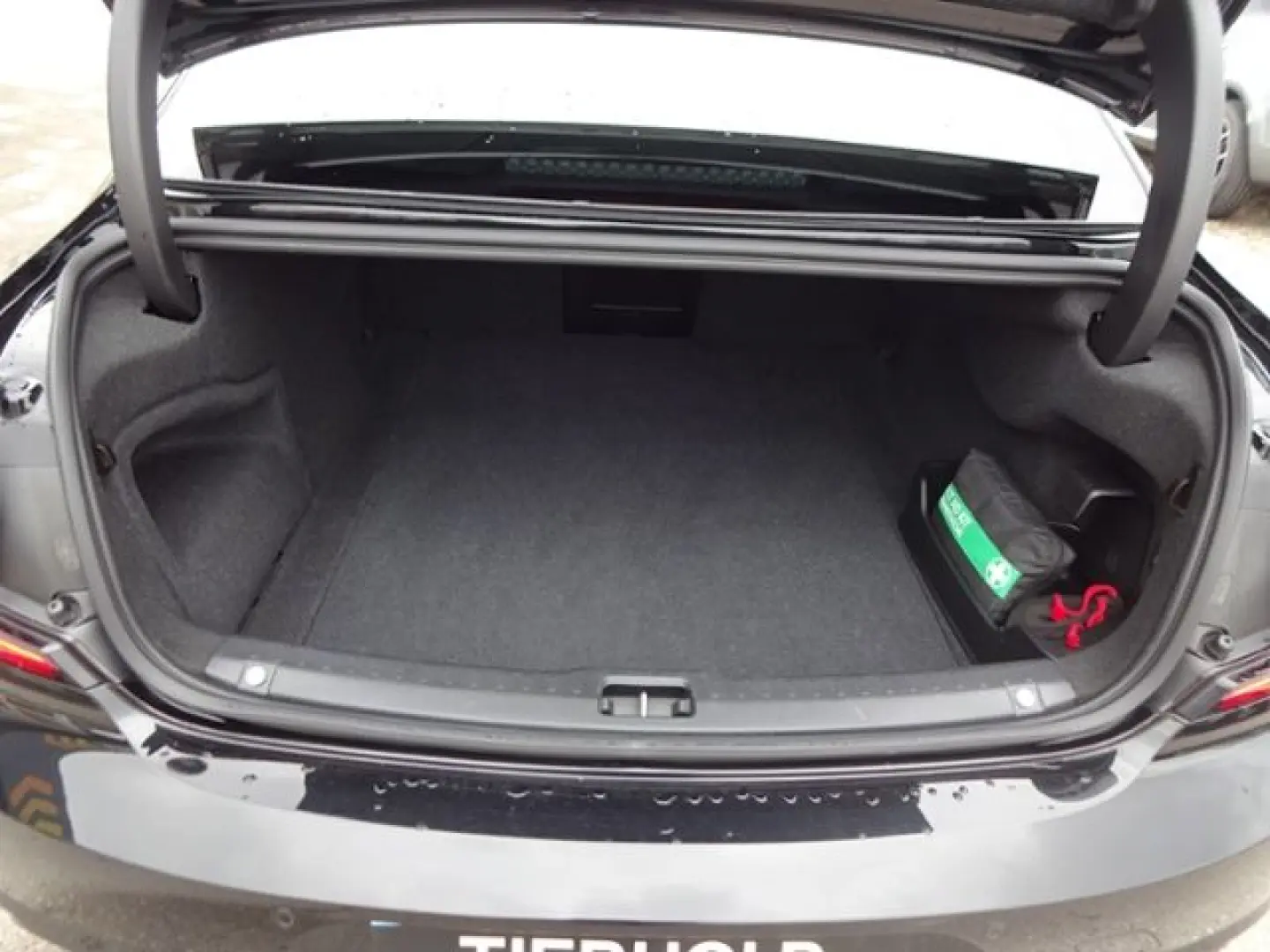 S90 T8 R Design Plug-In Hyb AWD Heico Vmax 250