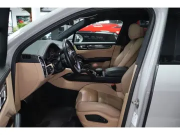 Cayenne GTS Head-Up Massage Standh. Panorama DAB
