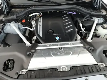 X3 xDrive30d M Sport LED Pano NavPro ACC AHK 21