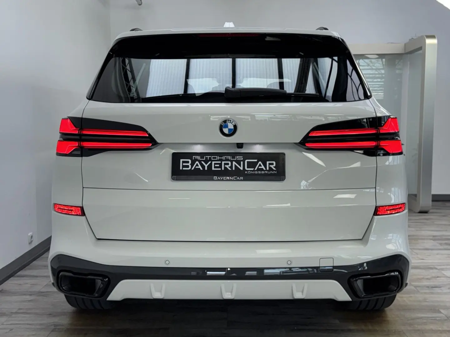 X5 xDr30d M Sport Pro Integral ACC Sitzlüft. AHK