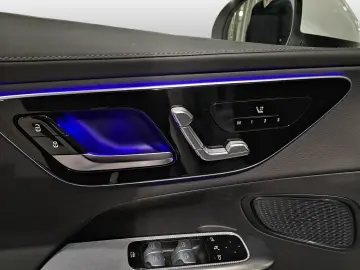 GLC 200 4M AMG Line PANORAMA-SD+ANHÄNGERKUPPLUNG