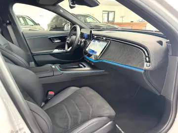 E 300 de T 4M AMG Line Advanced DISTRONIC+ Night