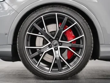 SQ7 V8 Competition plus*PANO*MatrixLED*Valcona*