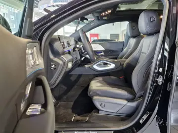 GLE 400 e 4Matic Coupe*AMG*Pano*HuD*Luftf*22