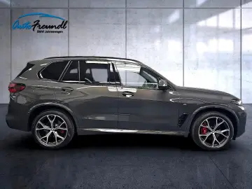 X5 30d  LCI M Sport Pro *Pano*4xSH*iconic glow*