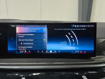 X5 30d  LCI M Sport Pro *Pano*4xSH*iconic glow*