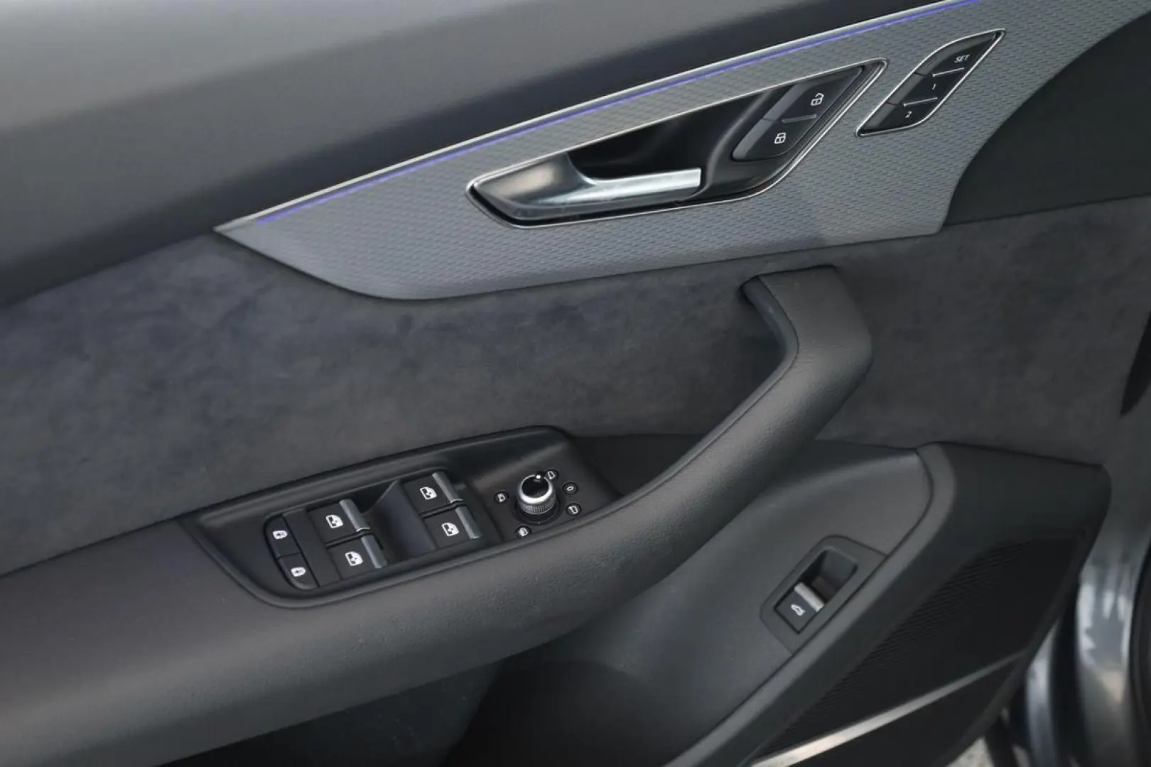 SQ7 TFSI Facelift 7S Matrix Pano BangO ACC 22
