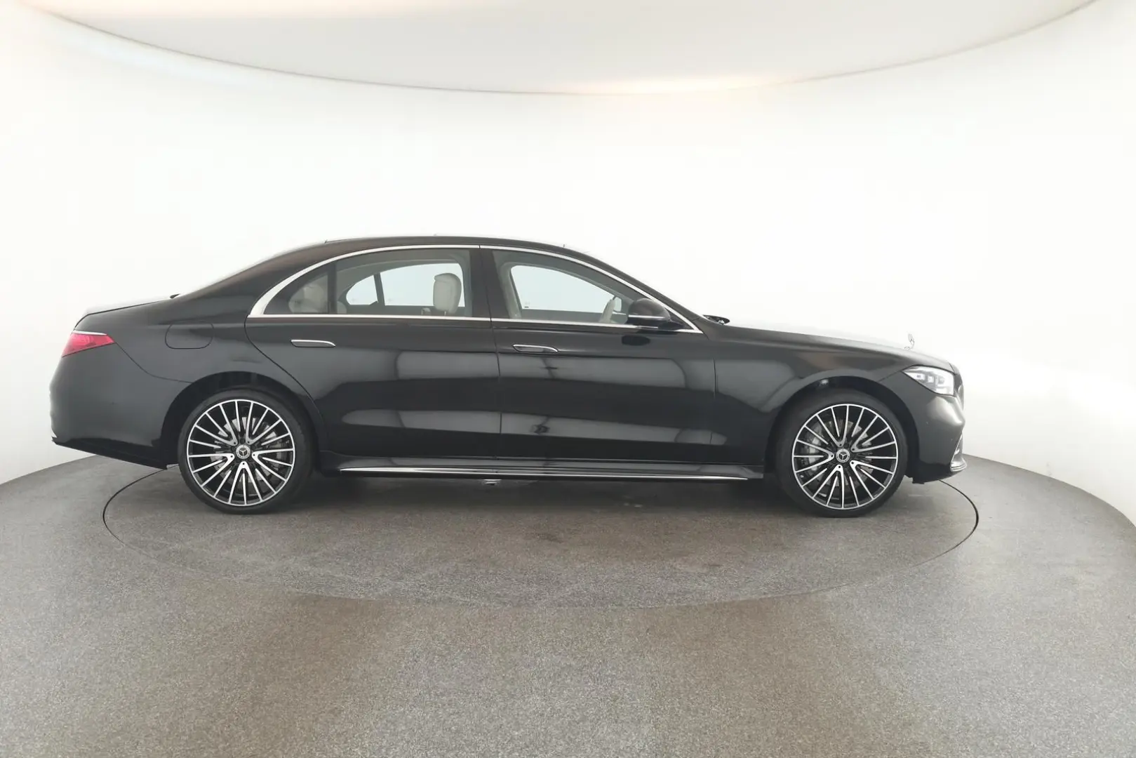 S 580 lang AMG DIGITAL Pano HUD HighEndFond 21