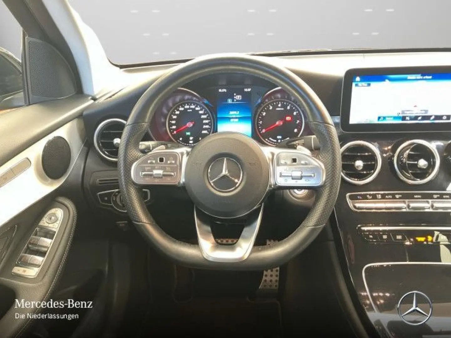 Mercedes-Benz GLC 200 4M AMG