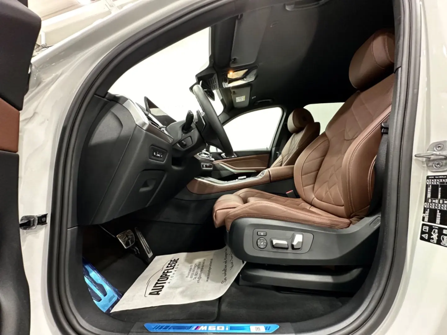 BMW X5 M60