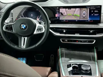 BMW X5 M60