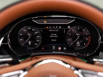 Continental GTC S |B&O Sound|Rotating Display|Co
