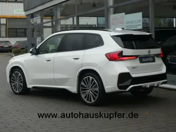 iX1 xDrive30 Sportpak.AHK ACC el.Sitze 20 -360